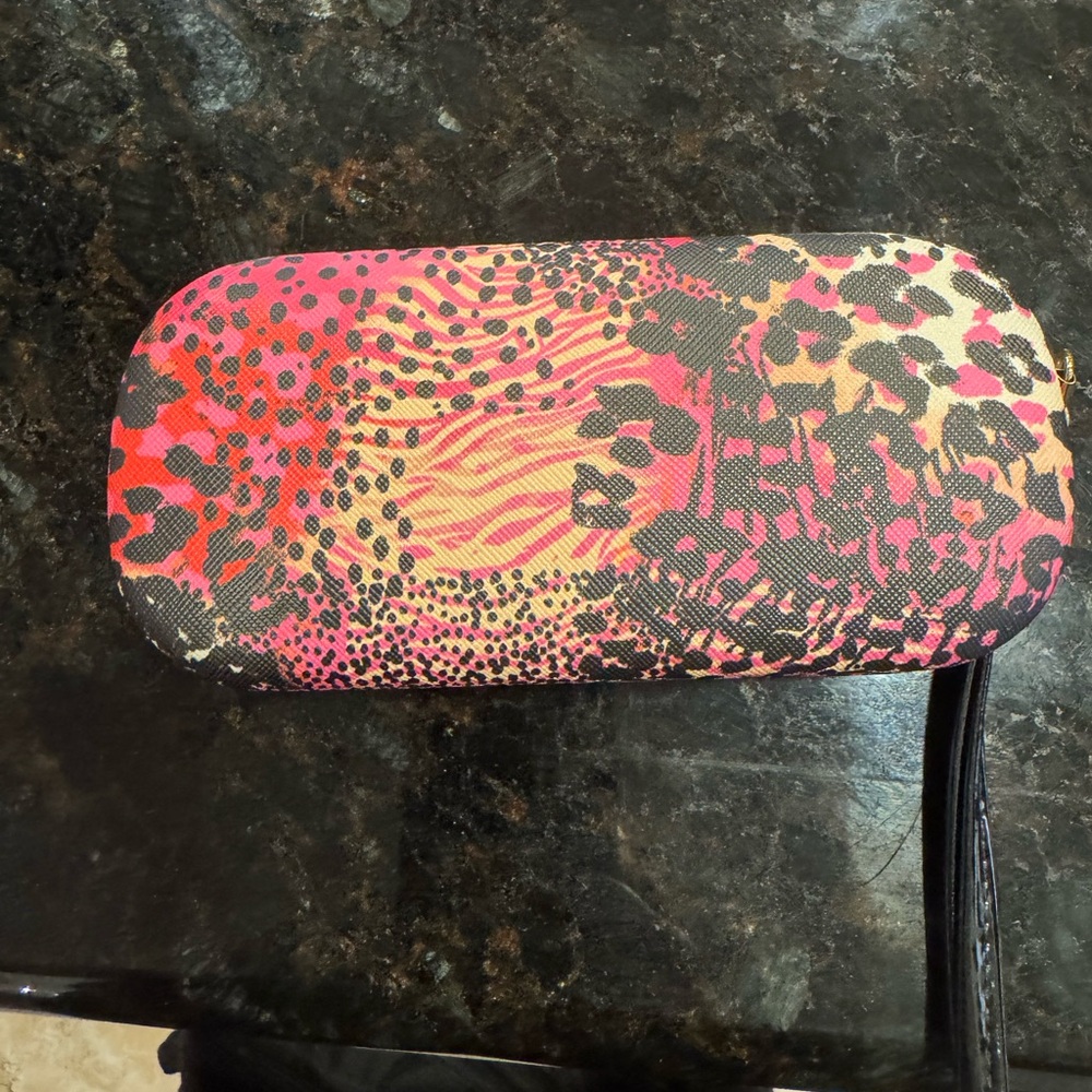 Betsey Johnson Leopard Print Sunglasses - Picture 6 of 16